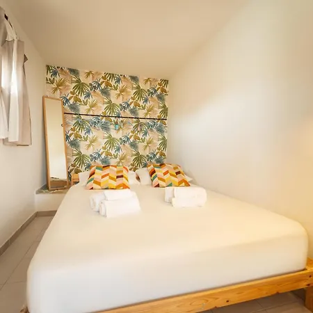 펜션 Terrazza Vista Vesuvio E Capri Con Jacuzzi Privata 나폴리