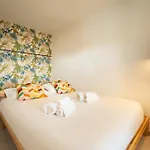 Terrazza Vista Vesuvio E Capri Con Jacuzzi Privata * Neapol