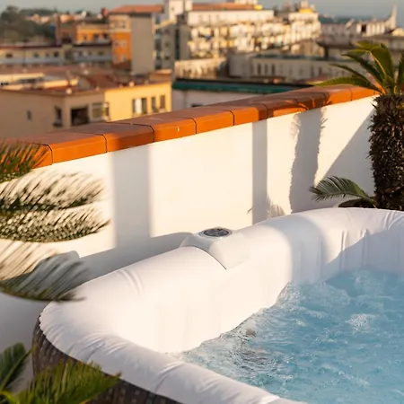 Terrazza Vista Vesuvio E Capri Con Jacuzzi Privata Feriehus *